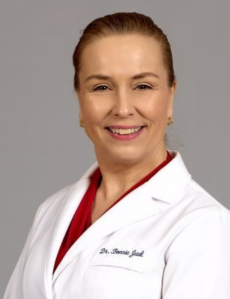 Dr. Bonnie Juul